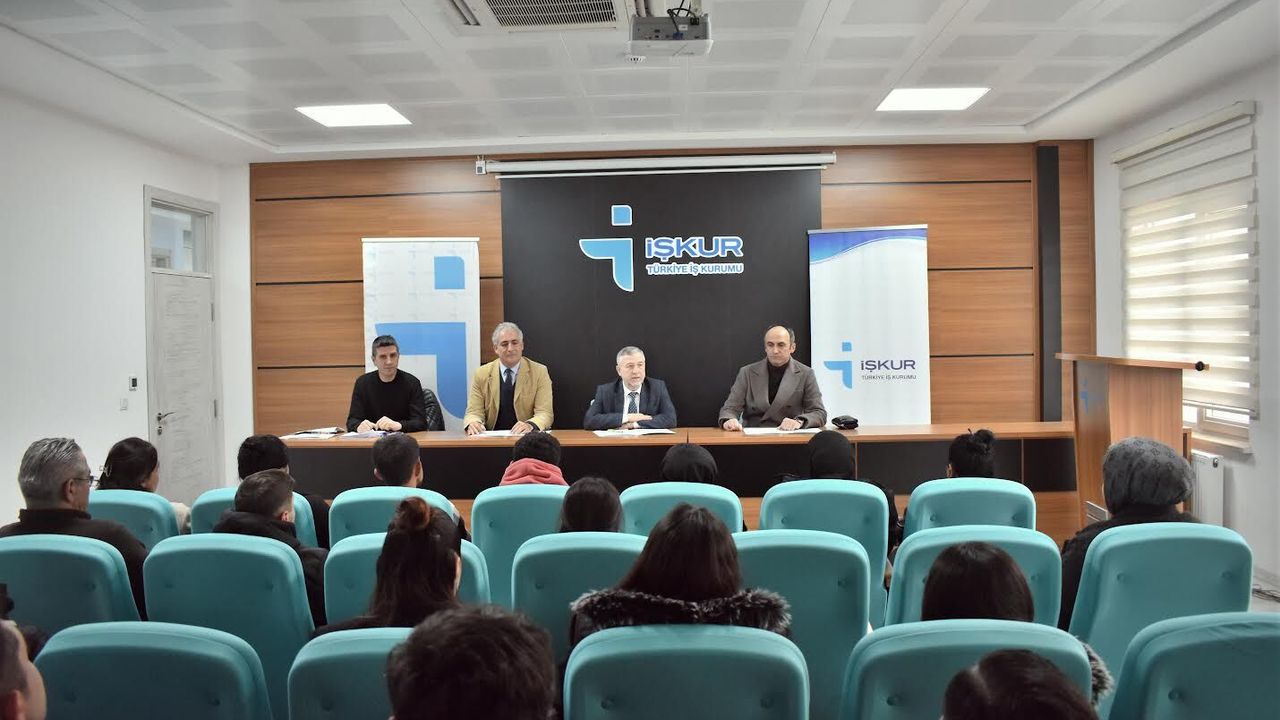İstihdam Garantili Tezgahtar Kursu Başladı