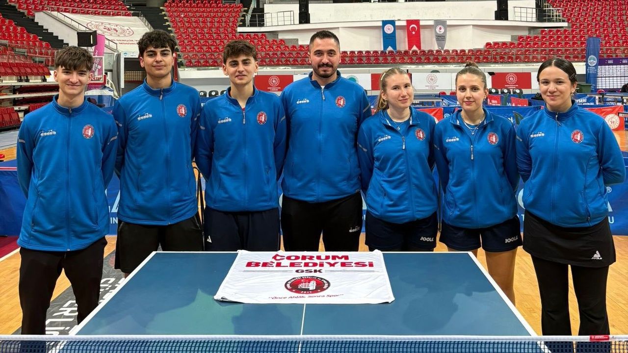 Masa Tenisinde Çorumlu Sporcular Göz Doldurdu