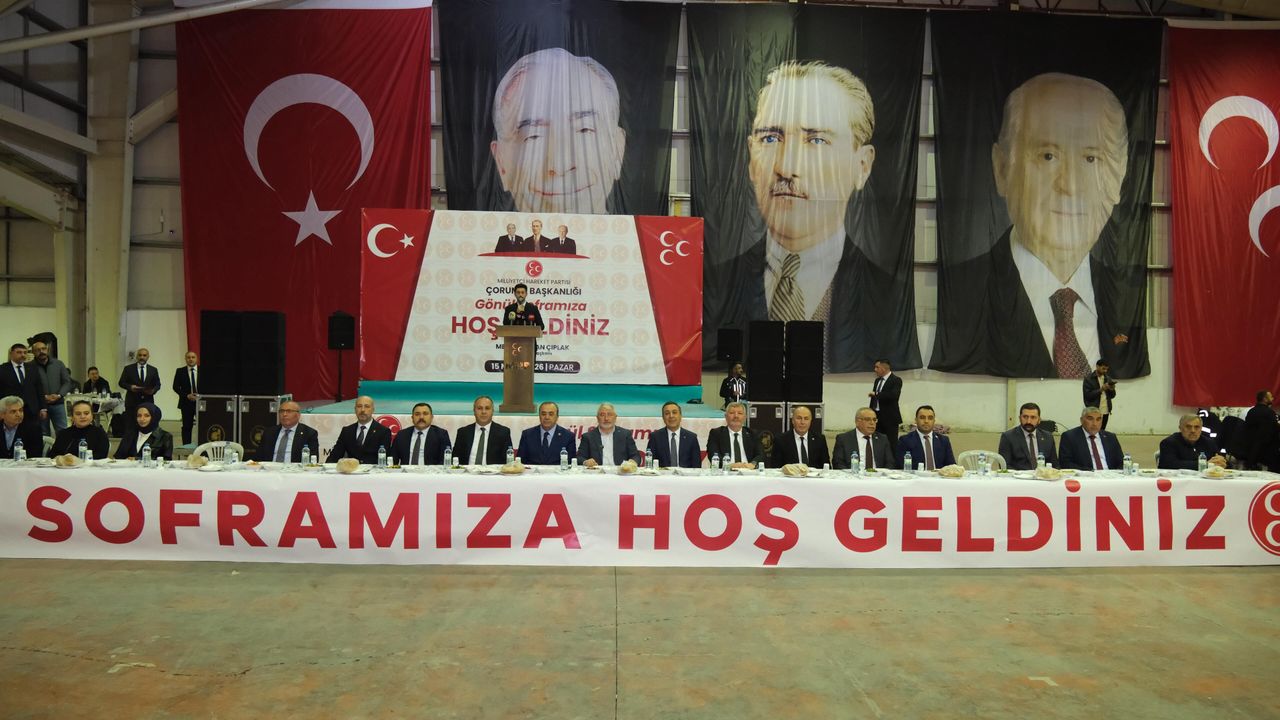 MHP’nin “Gönül Sofrası” İftarına Yoğun İlgi