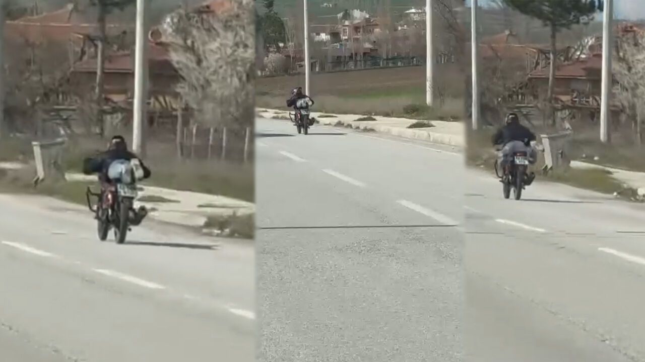 Motosikletini Üzerine Yatarak Sürdü