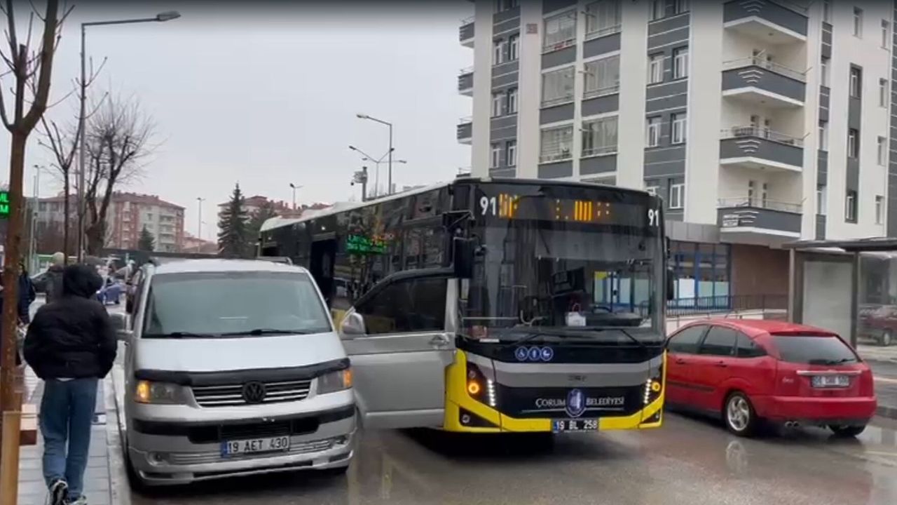 Rüstem Eren Parkı Önünde Görünmez Kaza