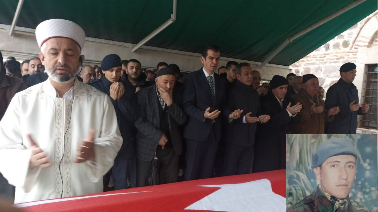 Şehidimizin Annesi Son Yolculuğuna Uğurlandı