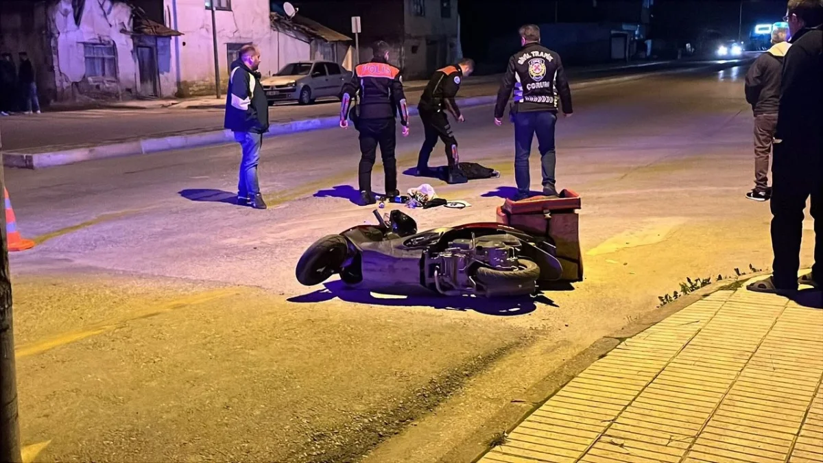 Hareketli dakikalar: ‘Dur’ ihtarından kaçarken polise çarptı
