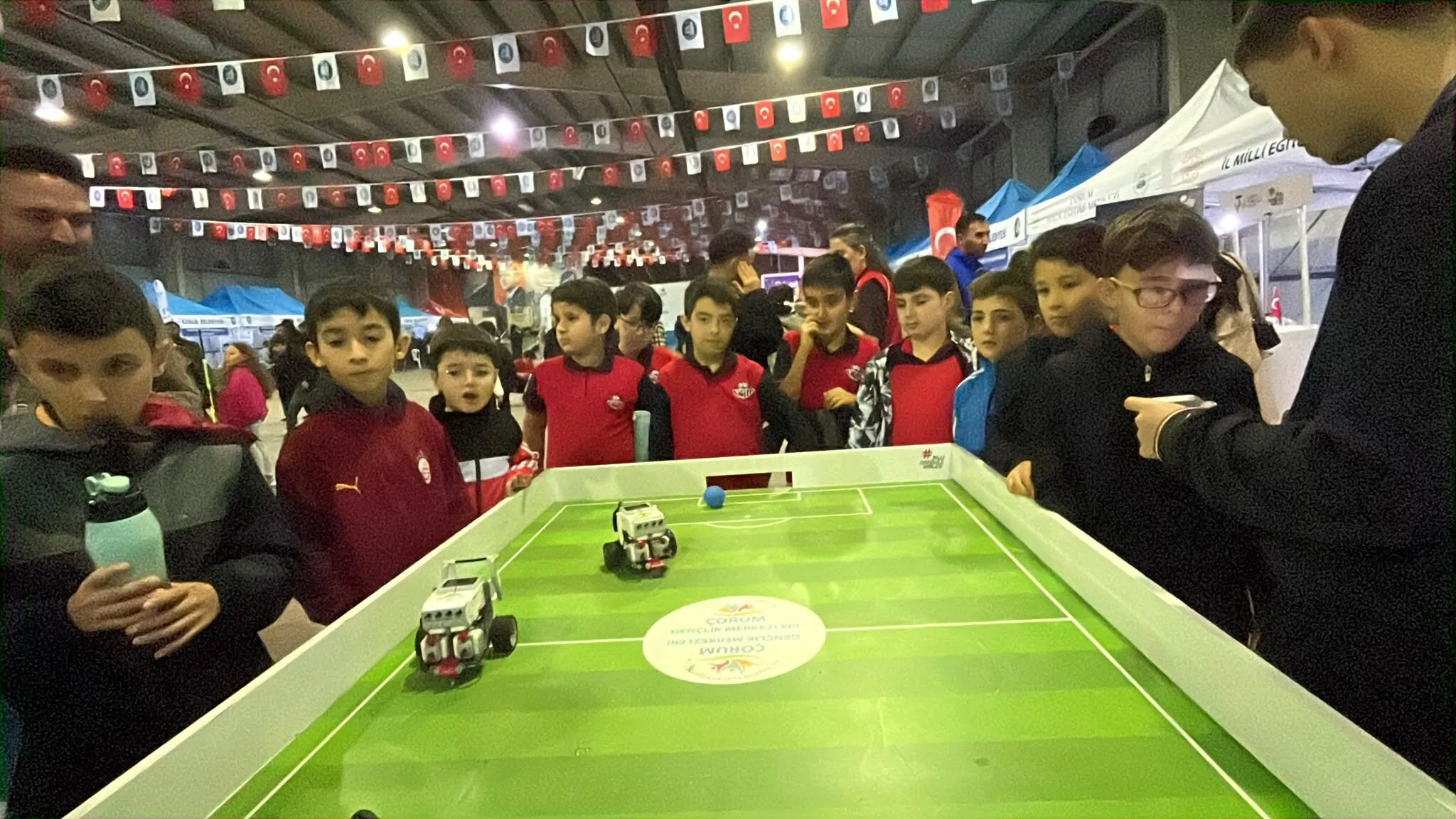 ÇORUM’DA “TÜBİTAK BİLİM ŞENLİĞİ” BAŞLADI! 27 ATÖLYEDE BİLİM BULUŞMASI